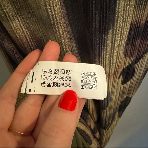 ZARA - LOW BACK MIDI DRESS - Picture 9 of 10